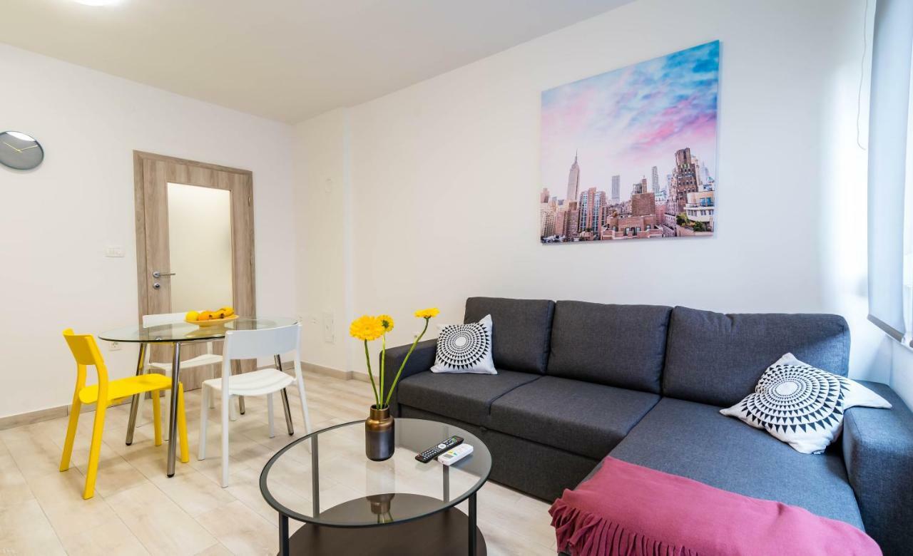 شقة بولا  في Apartman Paola المظهر الخارجي الصورة